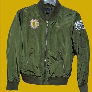 Unisex Olive Green Lightweight Bomber Jacket With Patches